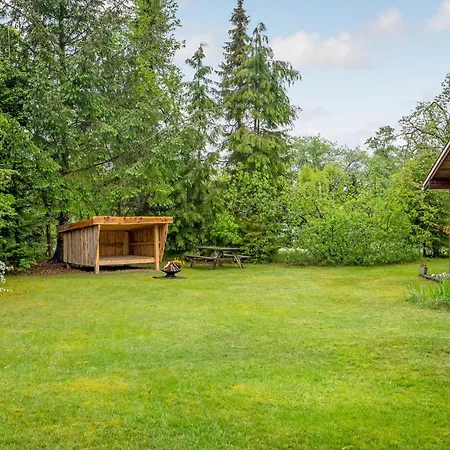 Дом отдыха Three-bedroom In Orsted (Midtjylland)