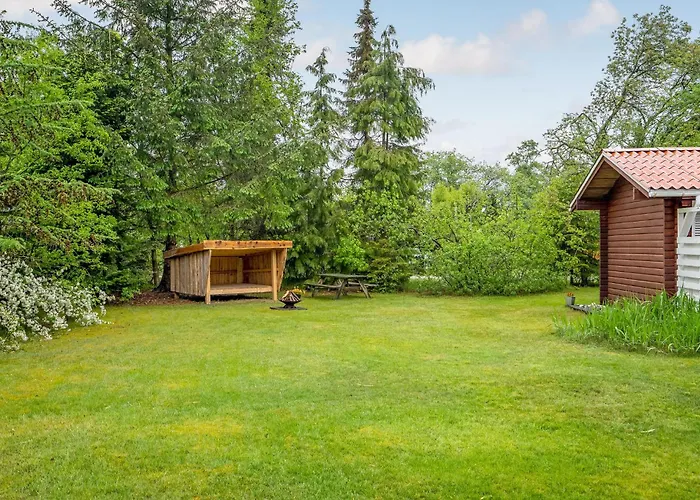 Holiday home Three-bedroom In Orsted (Midtjylland)