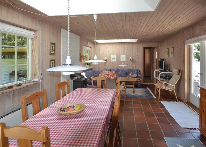 Three-bedroom In * Orsted (Midtjylland)